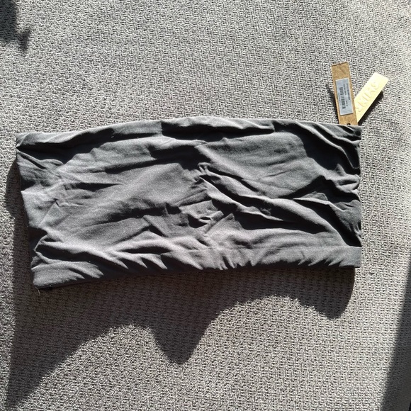 SKIMS bundle - Picture 4 of 14